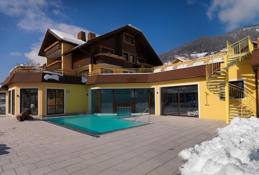 Alpine Spa Residence Bad Kleinkirchheim Exterior photo